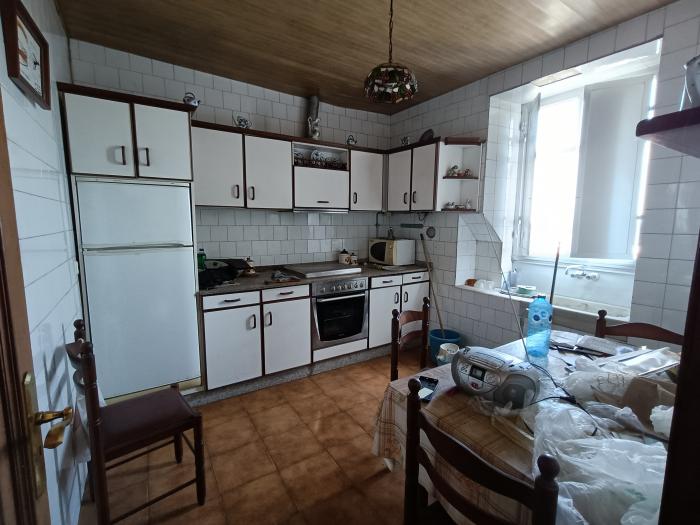 Se vende casa de piedra con vistas al mar en Ribeira