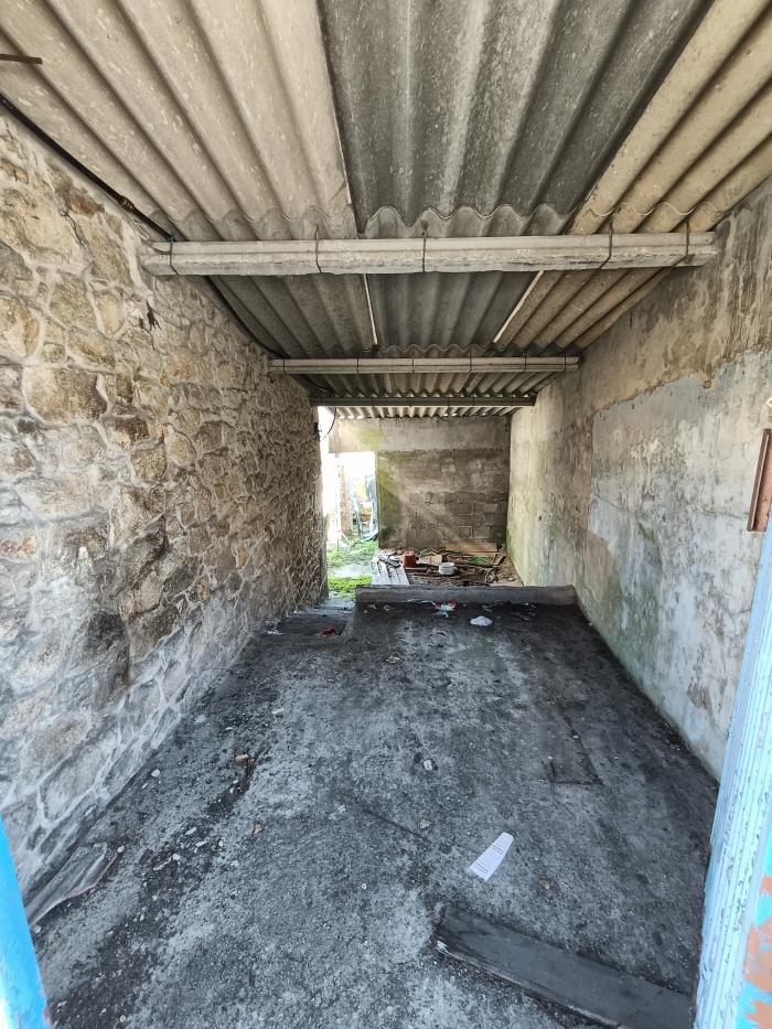 Se vende casa de piedra con vistas al mar en Ribeira