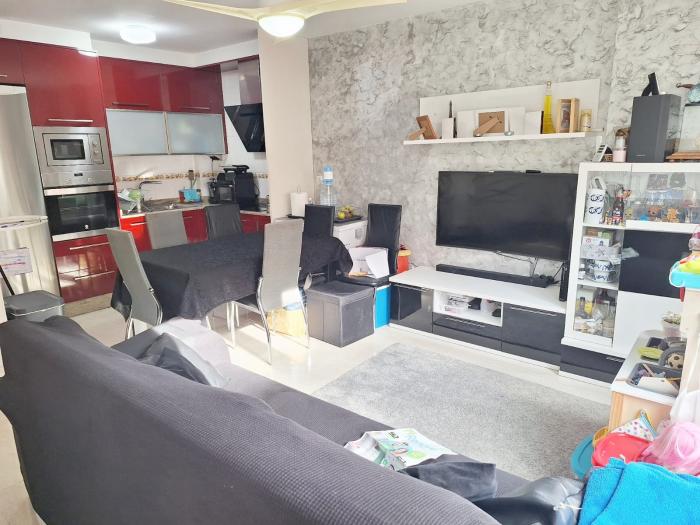 Se vende apartamento en Abesadas