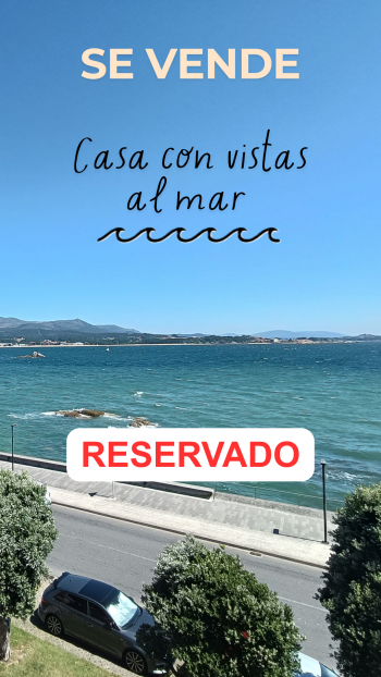 Se vende casa en primera línea de mar en Ribeira