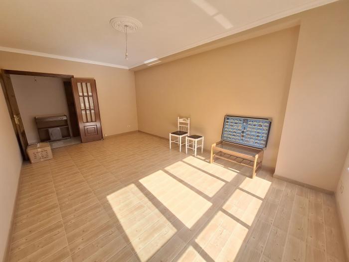 Se vende piso de 3 dormitorios en Ribeira