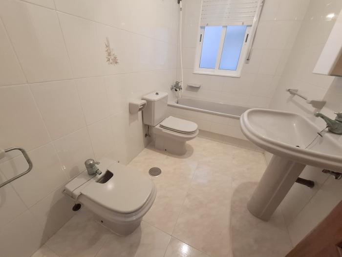 Se vende piso de 3 dormitorios en Ribeira