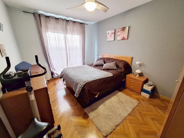Se vende apartamento en Abesadas