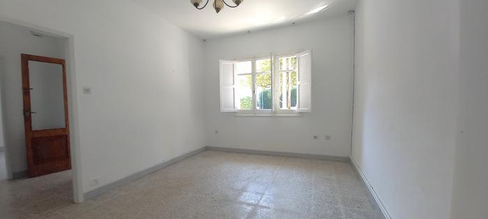 Se vende casa con jardín en Ribeira