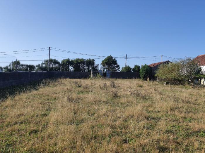 Se vende finca edificable en Caamaño
