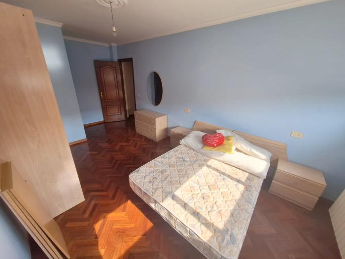 Se vende piso en el centro de Ribeira