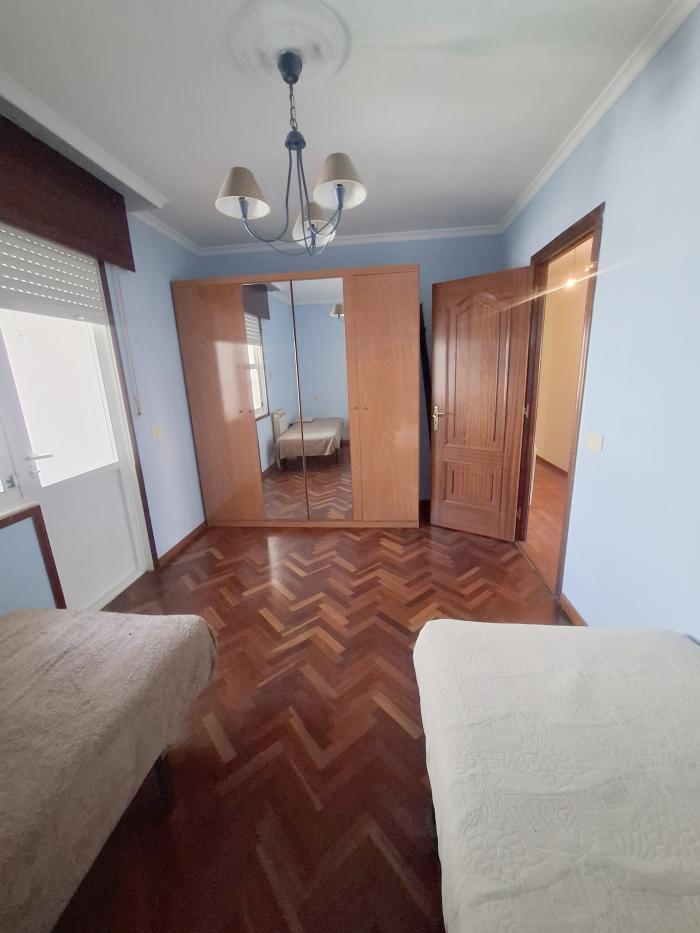 Se vende piso en el centro de Ribeira