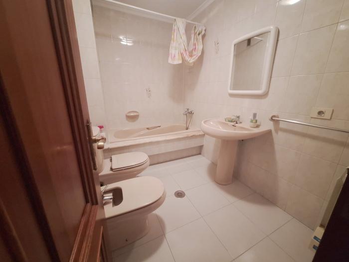 Se vende piso en el centro de Ribeira