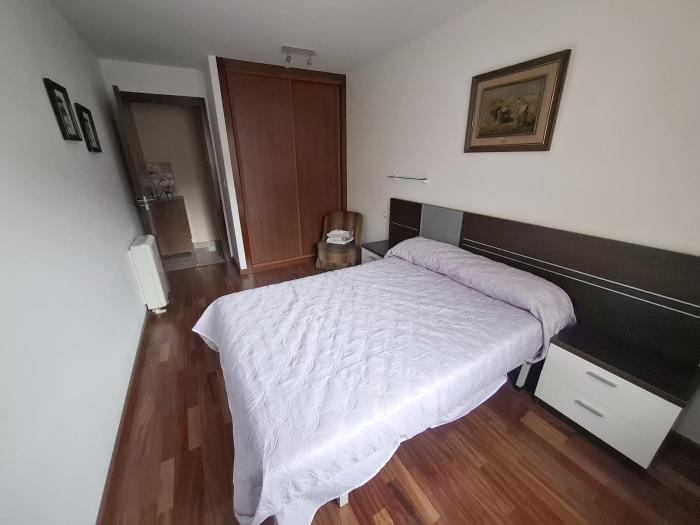 Se vende apartamento con garaje en Ribeira
