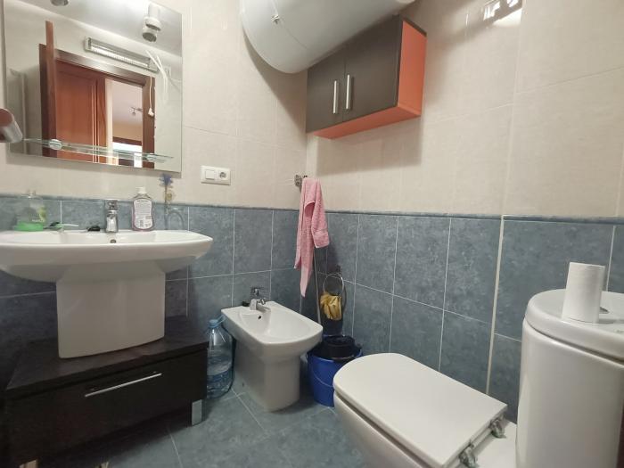 Se vende apartamento con garaje en Ribeira