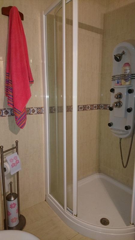 Se vende piso  en pleno centro de Ribeira