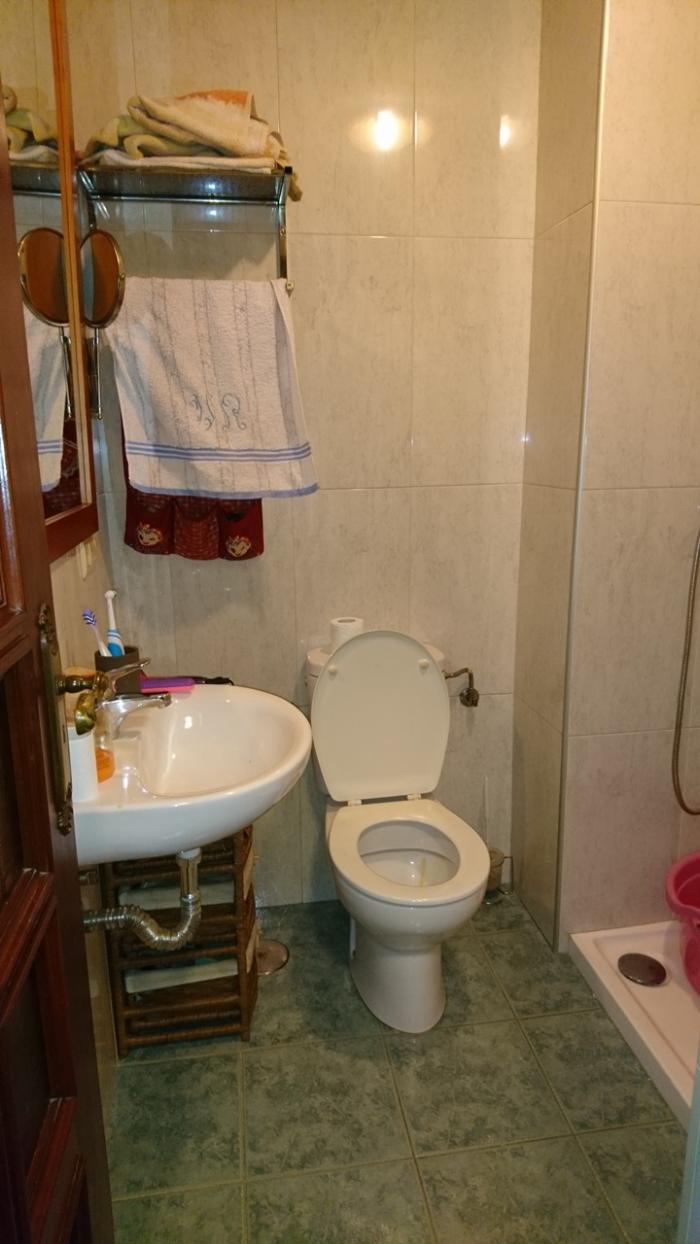 Se vende tríplex en el centro de Ribeira
