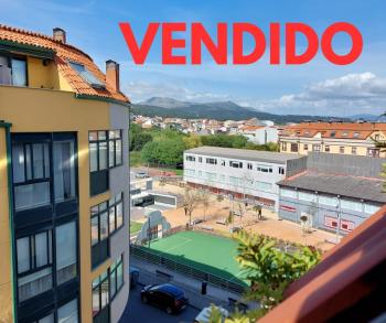 Se vende ático de dos dormitorios en Abesadas