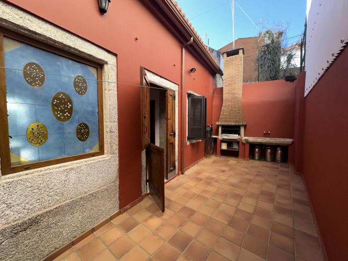 Se vende casa de piedra totalmente restaurada en Ribeira