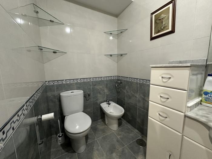 Se vende piso muy céntrico de 3 dormitorios