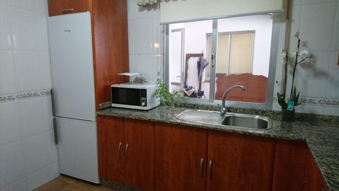 Se vende piso  en pleno centro de Ribeira