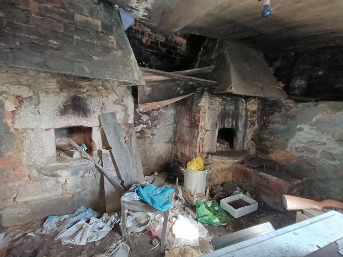 Se vende casa de piedra con vistas al mar en Ribeira